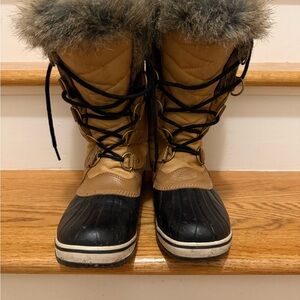 Women's Sorel Winter Boots size 9.5